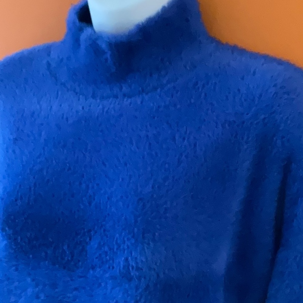 NWT$138 French Connection FAUX FUR Rl Blue Turtleneck Sweater szM